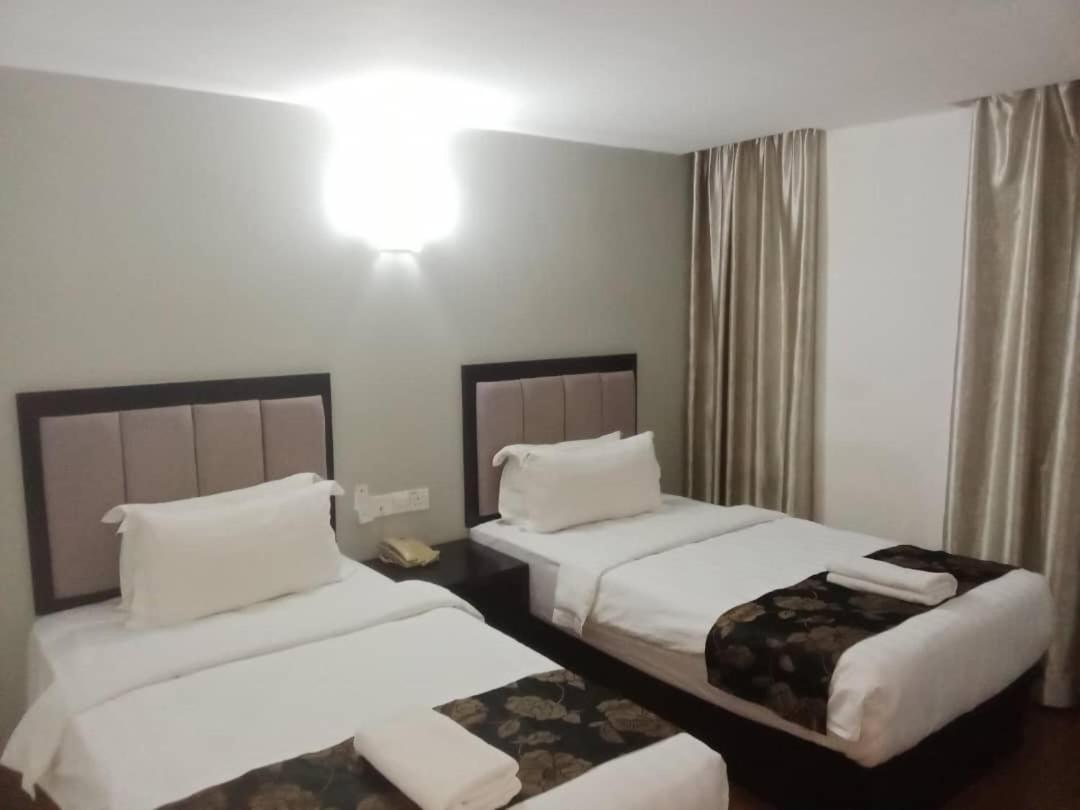Kk Waterfront Hotel Kota Kinabalu Eksteriør bilde
